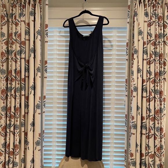 Vince. Navy, tie front, midi, sleeveless dress. L - Picture 1 of 4
